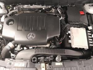 Mercedes-Benz GLB GLB220d 4Matic Progressive - Image 10
