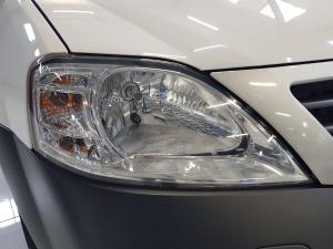 Nissan NP200 1.6i safety pack (aircon) - Image 12