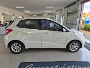 Hyundai Grand i10 1.25 Fluid - Image 8