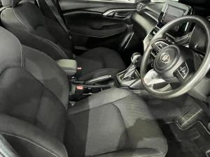 Toyota Urban Cruiser 1.5 XR auto - Image 6