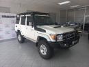 Thumbnail Toyota Land Cruiser 76 4.5D-4D V8 station wagon LX