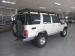 Toyota Land Cruiser 76 4.5D-4D V8 station wagon LX - Thumbnail 2