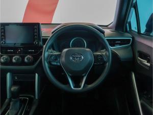 Toyota Corolla Cross 1.8 Xi - Image 8