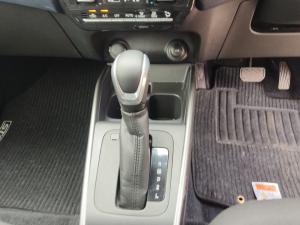 Toyota Starlet 1.5 XR auto - Image 13