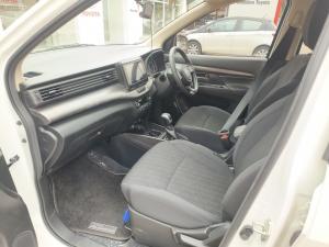 Toyota Rumion 1.5 TX auto - Image 7