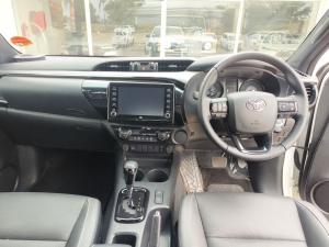 Toyota Hilux 2.8GD-6 double cab Legend auto - Image 6