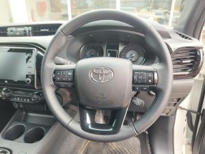 Toyota Hilux 2.8GD-6 double cab Legend auto - Image 8