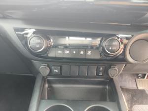Toyota Hilux 2.8GD-6 double cab Legend auto - Image 18
