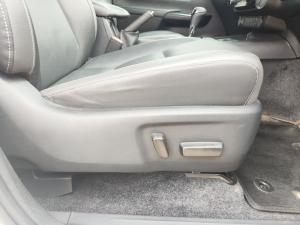 Toyota Hilux 2.8GD-6 double cab Legend auto - Image 21