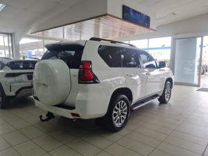 Toyota Land Cruiser Prado 2.8GD VX - Image 2