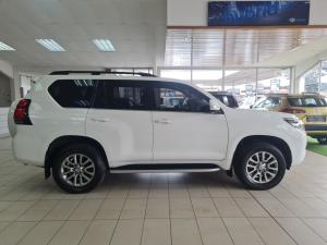 Toyota Land Cruiser Prado 2.8GD VX - Image 4
