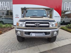 Toyota Land Cruiser 79 4.5D-4D V8 double cab LX - Image 6