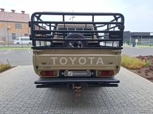 Toyota Land Cruiser 79 4.5D-4D V8 double cab LX - Image 7