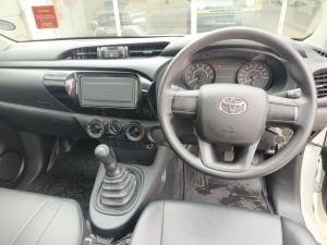Toyota Hilux 2.0 single cab S (aircon) - Image 6