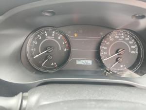 Toyota Hilux 2.0 single cab S (aircon) - Image 9