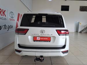 Toyota Land Cruiser 300 3.3D ZX - Image 10