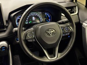 Toyota RAV4 2.5 Hybrid VX E-Four - Image 8