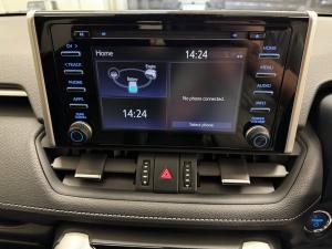 Toyota RAV4 2.5 Hybrid VX E-Four - Image 12