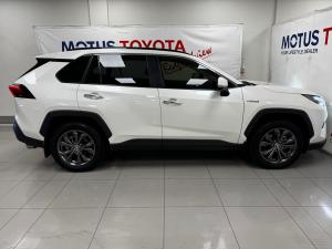 Toyota RAV4 2.5 Hybrid VX E-Four - Image 3