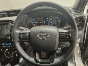 Toyota Hilux 2.8GD-6 48V double cab Legend - Image 12