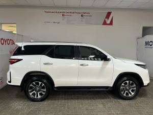 Toyota Fortuner 2.4GD-6 auto - Image 3