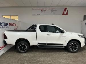 Toyota Hilux 2.8GD-6 Xtra cab Legend 50 - Image 3