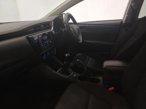 Toyota Corolla Quest 1.8 Plus manual - Image 7
