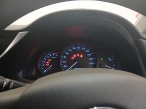 Toyota Corolla Quest 1.8 Plus manual - Image 10