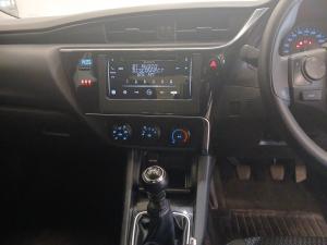 Toyota Corolla Quest 1.8 Plus manual - Image 14