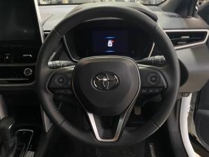 Toyota Corolla Cross 1.8 XS Hybrid - Image 8