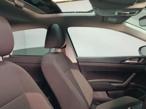 Volkswagen Polo 1.0 TSI Life - Image 10