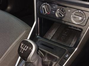 Volkswagen Polo 1.0 TSI Life - Image 11
