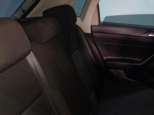 Volkswagen Polo 1.0 TSI Comfortline - Image 14