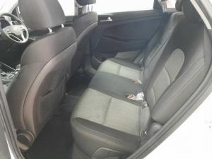 Hyundai Tucson 2.0 Premium automatic - Image 20