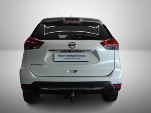 Nissan X-Trail 2.5 4x4 Tekna - Image 6