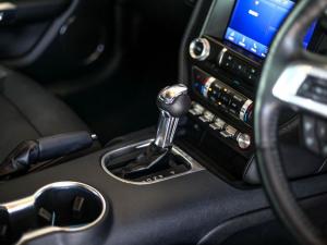 Ford Mustang 5.0 GT fastback - Image 14