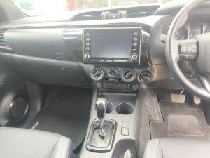 Toyota Hilux 2.8GD-6 Xtra cab 4x4 Legend auto - Image 17