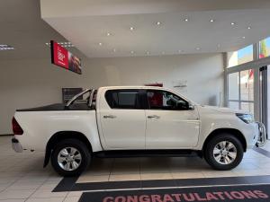 Toyota Hilux 2.8GD-6 double cab 4x4 Raider - Image 5