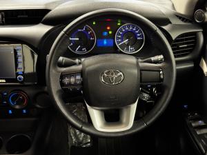 Toyota Hilux 2.4GD-6 double cab SRX auto - Image 8