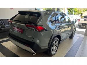 Toyota RAV4 2.0 GX-R AWD - Image 3
