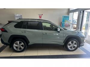 Toyota RAV4 2.0 GX-R AWD - Image 4