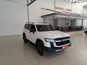 Toyota Land Cruiser 300 3.3D GR-Sport - Image 1