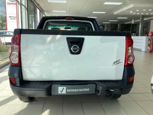 Nissan NP200 1.6i safety pack (aircon) - Image 10