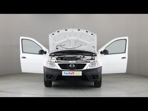 Nissan NP200 1.6i safety pack (aircon) - Image 13