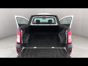 Nissan NP200 1.6i safety pack (aircon) - Image 18
