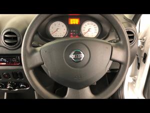 Nissan NP200 1.6i safety pack (aircon) - Image 26
