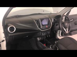 Toyota Vitz 1.0 XR manual - Image 7