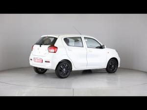 Toyota Vitz 1.0 XR manual - Image 2