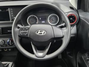 Hyundai Grand i10 1.0 Premium hatch - Image 8