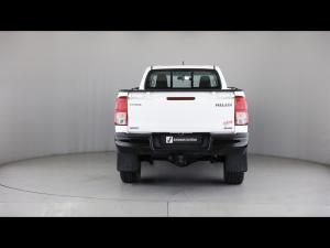Toyota Hilux 2.4GD-6 4x4 SRX - Image 5